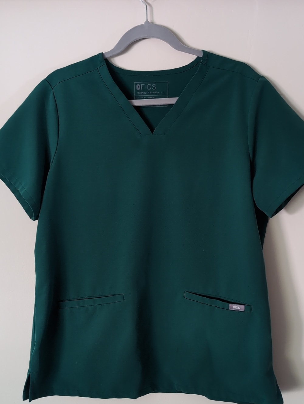 Figs Women's Casma Scrub Top Hubter Green Size Large